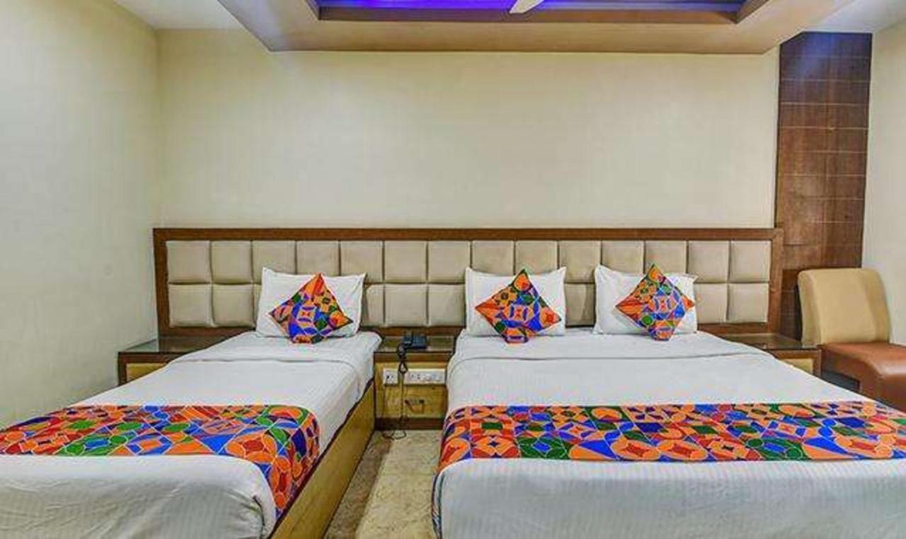 Fabhotel Central Palace 첸나이 외부 사진